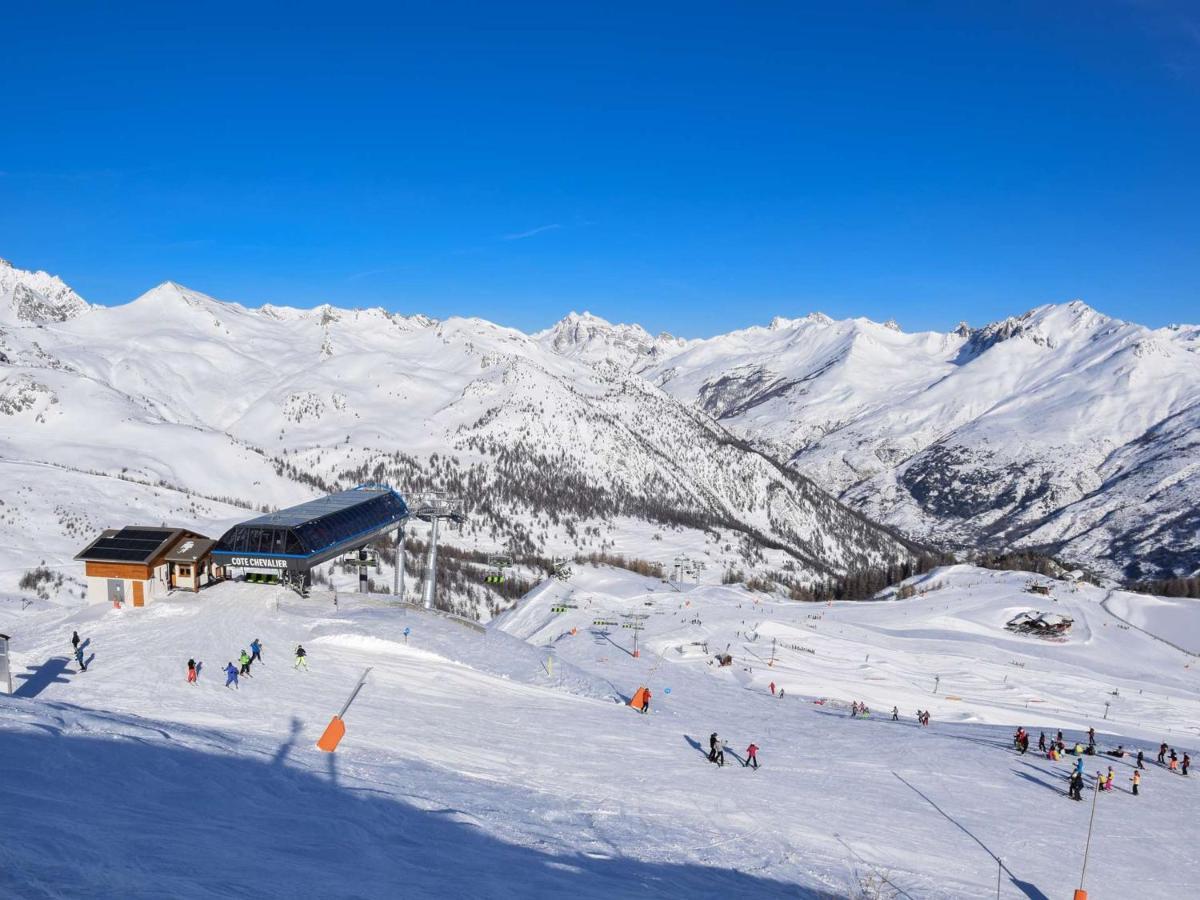 Appartement Lumineux 2 Pieces 6 Pers, Proche Pistes Et Commerces - La Salle Les Alpes - Fr-1-330F-29 سر تشيفاليه المظهر الخارجي الصورة